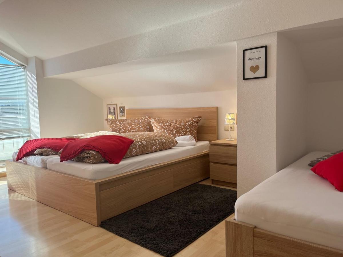Allgaeutraum Ferienwohnung Nr. 2 เคมป์เทน ภายนอก รูปภาพ
